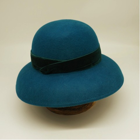 Elegant Velvet Trim Wool Felt Basin Hat