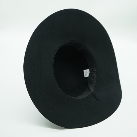 Wavy Brim Camellia Pearl Wool Felt Hat