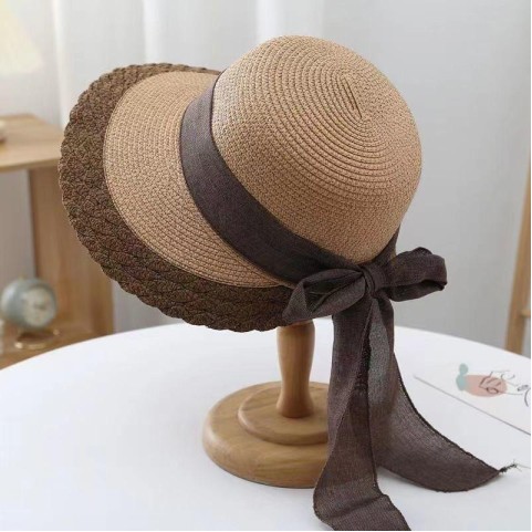 Fashion Wide Brim Natural Straw Sun Hat